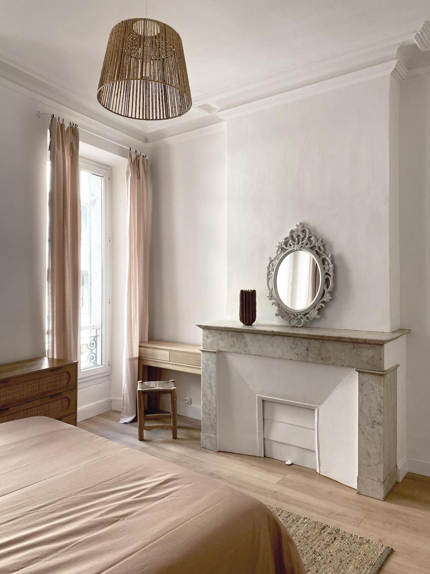 Апартаменты Cozy Flat Fully Renovated By Interior Designer Марсель Экстерьер фото